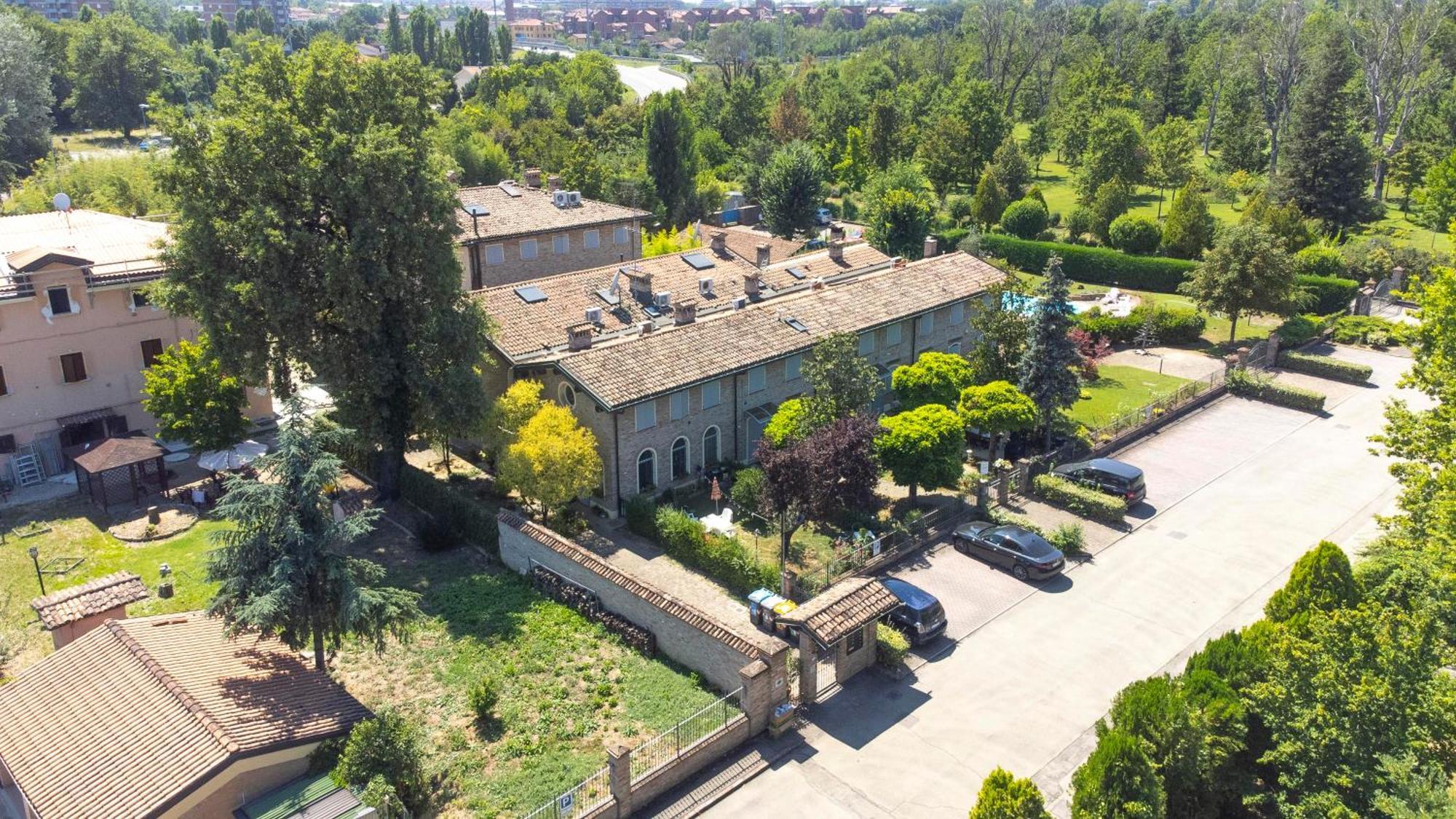 Residence Antico Borgo Modena Bilik gambar